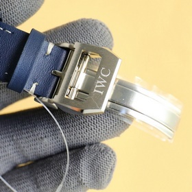 IWC International Watch Company, серия «Великий летчик» (Big Pilo