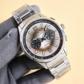 Новинка JAEGER-LECOULTRE — часы Jaeger-LeCoultre Master Compresso