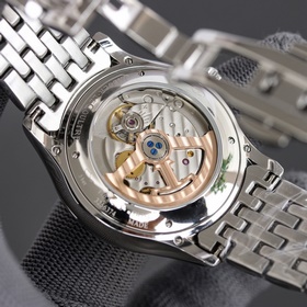 Серия ультратонких часов Jaeger-LeCoultre Размер часового механиз