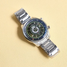 Часы Jaeger-LeCoultre North Star с календарем отличаются современ