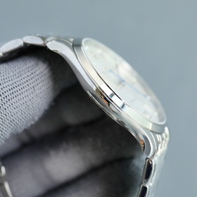 Серия JL Master Ultra Thin от Jaeger-LeCoultre Размер корпуса 40