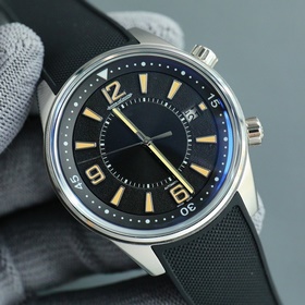 Серия Jaeger-LeCoultre North Star V3, диаметр 41 мм, синхронизиро