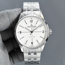 (Скоба) Поступил в продажу Часы Jaeger-LeCoultre из серии Geophys