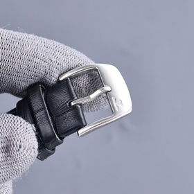 Новейшая модель Jaeger-LeCoultre! Высшее качество. Новая модель в