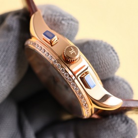 Новинка JAEGER-LECOULTRE — часы Jaeger-LeCoultre Master Compresso