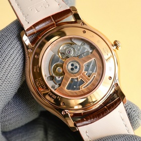 Серия JL Master Ultra Thin от Jaeger-LeCoultre Размер корпуса 40