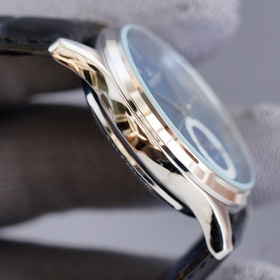 Jaeger-LeCoultre Master Moonphase (версия с настоящим календарем)