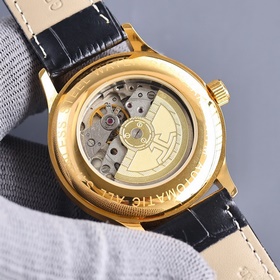 Новейшая модель Jaeger-LeCoultre! Высшее качество. Новая модель в