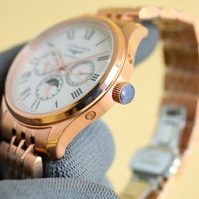 Новинка, эксклюзивно нашем сайте. Longines - ретро-серия, шестист