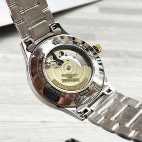 【Новинка】： Longines с двумя стрелками полукруглой рамкой Тип ： Эл