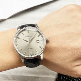 【Новинка】： Longines с тремя стрелками Тип ： Элитные мужские часы 