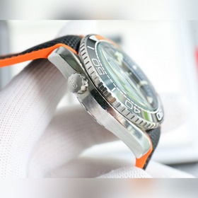 Поступила партия часов Seamaster 600 метров Официально рекомендов
