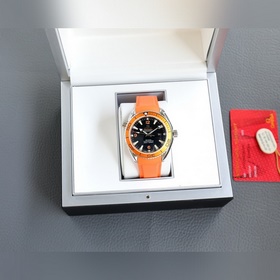 Поступила партия часов Seamaster 600 метров Официально рекомендов