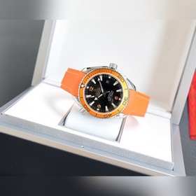 Поступила партия часов Seamaster 600 метров Официально рекомендов