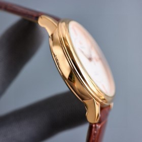 Сегодня в продаже по специальной цене представлена новая модель. 