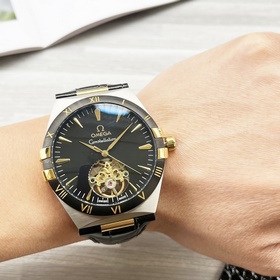 OMEGA – высококачественные мужские часы, отличающиеся элегантност