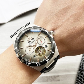 OMEGA – высококачественные мужские часы, отличающиеся элегантност