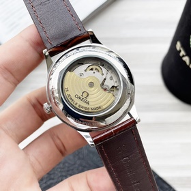 【Новинка】： Omega с тремя стрелками Тип ： Элитный мужской часы 【Ре