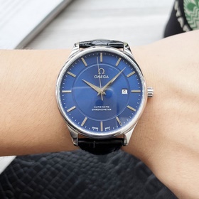 【Новинка】： Omega с тремя стрелками Тип ： Элитный мужской часы 【Ре
