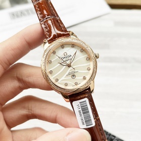 Женские часы Omega с оригинальным импортным кварцевым механизмом,