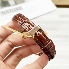 Женские часы Omega с оригинальным импортным кварцевым механизмом,