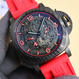 Panerai SUBMERSIBLE BMG-TECH — 47-миллиметровые часы из серии Sub