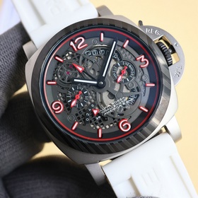 Panerai SUBMERSIBLE BMG-TECH — 47-миллиметровые часы из серии Sub