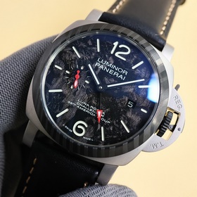Panerai SUBMERSIBLE BMG-TECH — 47-миллиметровые часы из серии Sub