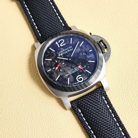 Panerai SUBMERSIBLE BMG-TECH — 47-миллиметровые часы из серии Sub