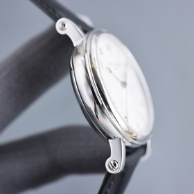 Новая модель от «Мастера сердца» — классическая серия часов Patek