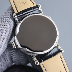 Новая модель от «Мастера сердца» — классическая серия часов Patek
