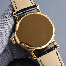 Новая модель от «Мастера сердца» — классическая серия часов Patek