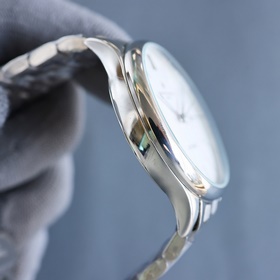 【Новинка】： Vacheron Constantin, дизайн с тремя стрелками Тип ： Эл