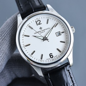 Новейшая модель часов для мужчин из серии Heritage от Vacheron Co