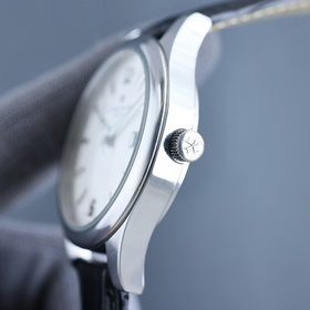 Новейшая модель часов для мужчин из серии Heritage от Vacheron Co