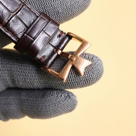 Многофункциональные часы Vacheron Constantin с вечным календарем.