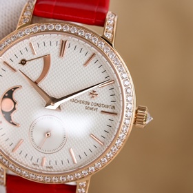 Часы Vacheron Constantin Traditionnelle с лунными фазами в корпус
