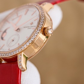 Часы Vacheron Constantin Traditionnelle с лунными фазами в корпус