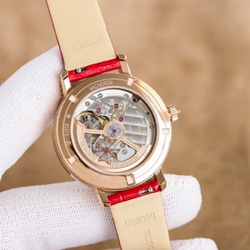 Часы Vacheron Constantin Traditionnelle с лунными фазами в корпус