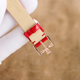 Часы Vacheron Constantin Traditionnelle с лунными фазами в корпус