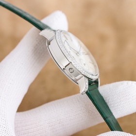 Часы Vacheron Constantin Traditionnelle с лунными фазами в корпус
