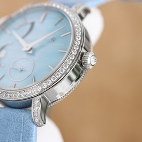 Часы Vacheron Constantin Traditionnelle с лунными фазами в корпус