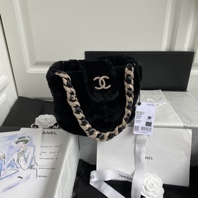 Chanel осенне-зимняя коллекция, сумка из шерсти с бриллиантами AS