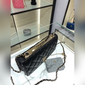 Модная сумка Chanel Woc с цепочкой из кожи ягненка Крышка с засте