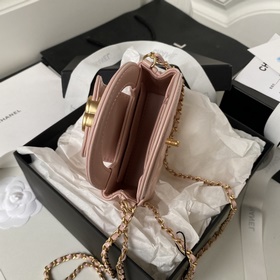 Непревзойденная модель CHANEL 2024/24! A 3435 Непревзойденная жен