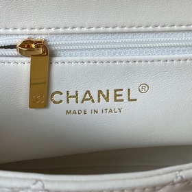 Новая модель Chanel 23s с большой ручкой, очень приятный аромат, 