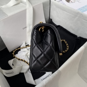 Chanel AS1787 Популярная металлическая сумка mini с крышкой. На ц