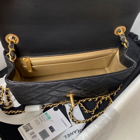 Chanel AS1787 Популярная металлическая сумка mini с крышкой. На ц