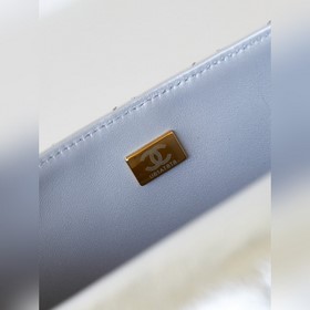 24C Пятиконечная звезда на плечах, привлекательная и очаровательн