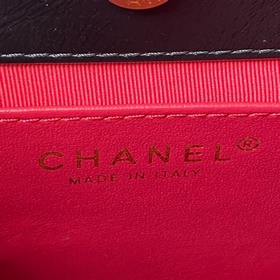 Маленькая сумка Chanel 23B Модель： AS4323 Масляная кожа, сумка-хо